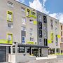 B&B HOTEL Le Port- Marly St-Germain en Laye