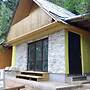 Sazava River Cottage With Boating Experience