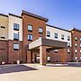Cobblestone Hotel & Suites - Superior Duluth