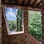 Varna Charm: Tuscan Getaway
