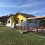 Inviting 4-bed Villa in Dolishte