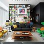 citizenM Los Angeles Downtown