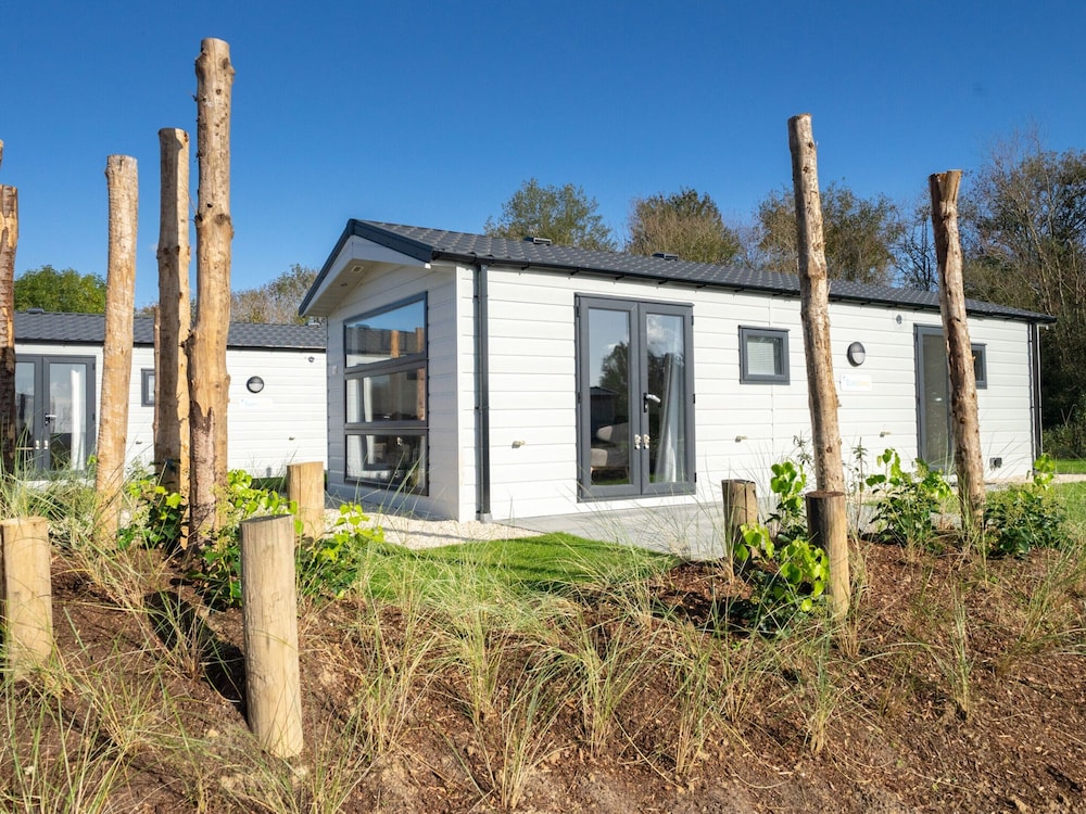 Nice Chalet With Dishwasher, Near Efteling