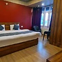 Goroomgo GP Mall Road Nainital