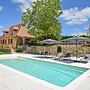 Hilltop Cottage With Pool