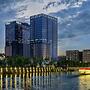 Hilton Yancheng