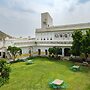 Hotel Rajmahal Palace