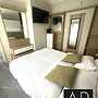 Luxury 3 bed Mobile Home on the sea