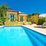 Villa Russa Alekos Large Private Pool Walk to Beach Sea Views Wifi Car