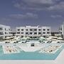 Tanoak Resort
