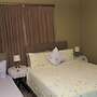 Savoy Lodge - Nice Budget Triple Room 2