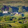 Stunning 6-bed House With Huge Garden on Dartmoor