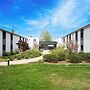 Sure Hotel by Best Western Les Portes de Montauban