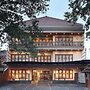 Kertanegara Premium Guest House