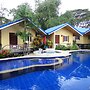 Blue Lagoon Inn & Suites