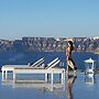 Acroterra Rosa Luxury Suites & Spa