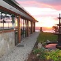 Woodbridge Hill Hideaway