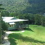 Singletons Retreat