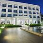 La Vie En Rose Hotel