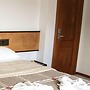 Holz Hotel