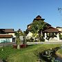 Mountain Creek Wellness Resort