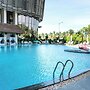 Holiday Beach Hotel Danang