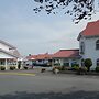Rainbow Motor Inn