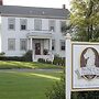 Bybee's Historic Inn