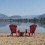 The Lakeside Resort