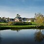 Sandford Springs Hotel & Golf Club