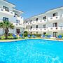 Xenios Dolphin Beach Hotel