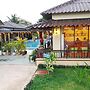 Makara Bungalows