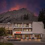 Best Western Plus Banff International Lodge