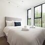 Modern Kingston Home Close to Hampton Court Palace by Underthedoormat