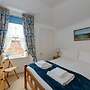Dunlin - 1 Bedroom Seaside Apartment