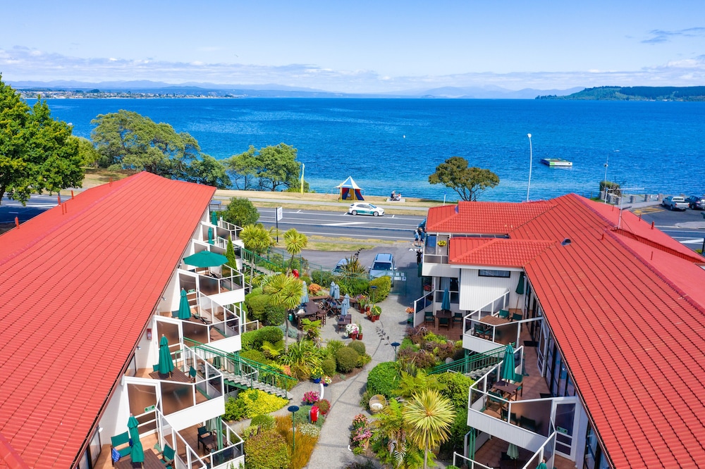 Ika Nui Taupo