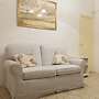 1 Bed Flat - Sleeps 2 - Parking