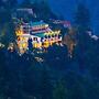 goSTOPS Mukteshwar - Hostel