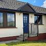 2 Bedroom Sleep 4 House - Private Garden