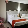 Hotel Los Robles