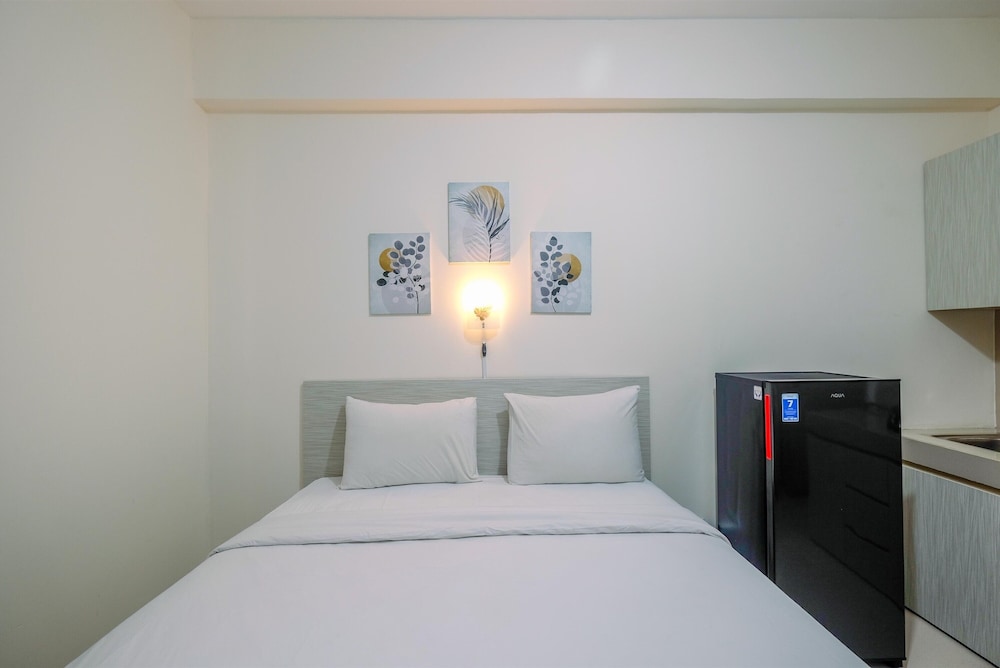 Homey Studio at Bogorienze Apartment near The Jungle Waterpark