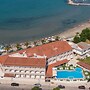 Aphrodite Beachfront Hotel