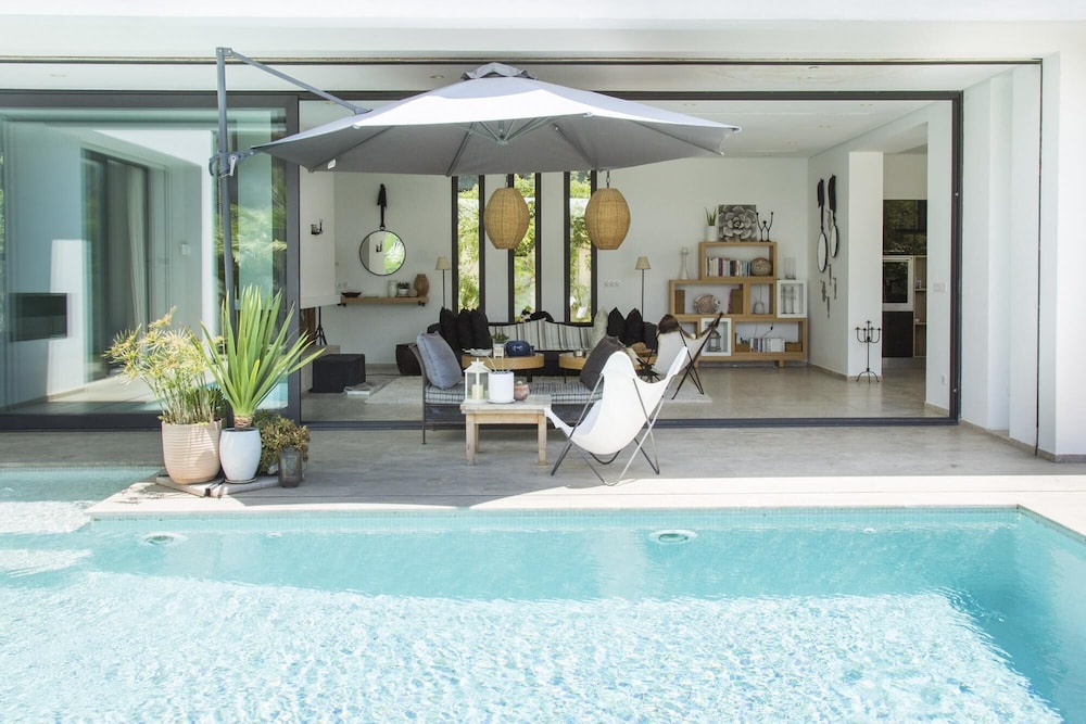 Villa Bonheur Villa Exceptionnelle la Soukra