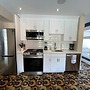 Cozy Downtown Condo Suite