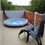 Tattershall Lakes Luxury Caravan With Hot tub