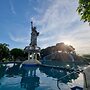 Libertyland Waterpark Resort