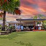 Absolute Beachfront House with Private Pool