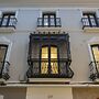 Apartamentos Petronila 1881