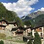 Baita In Pietra Chiesa Valmalenco - A Piedi Alla Funivia Alpe Palu