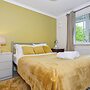 2 Bed Apartment - Sleeps 5 - Wifi - Parking - Pets